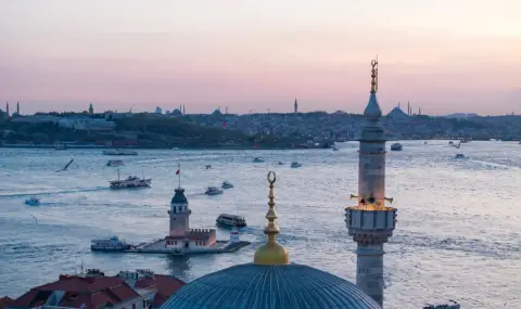 Drone with suspected ammunition found on Istanbul beach - 1