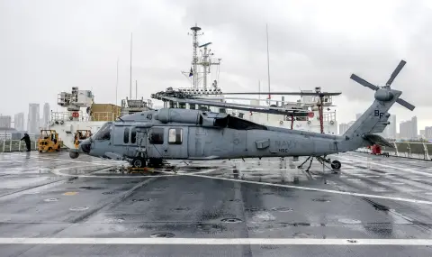 US forces attack vessel in Pacific Ocean  - 1