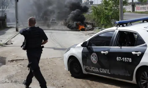 15 души загинаха при автобусна катастрофа в Бразилия - 1