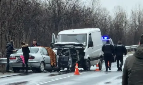 Тежка катастрофа в Пловдивско: Мъж загина, а жена е с опасност за живота  - 1