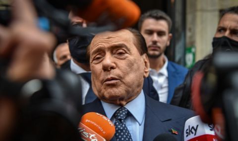 Оправдаха Берлускони - 1