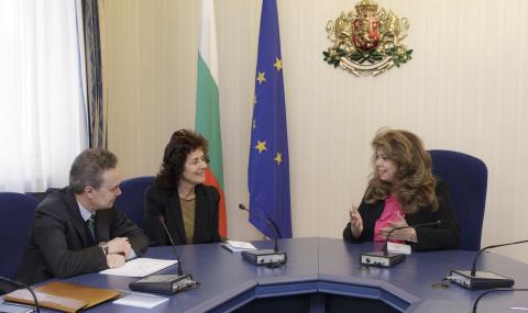 Илияна Йотова и италианският посланик обсъдиха проблемите пред България и ЕС - 1