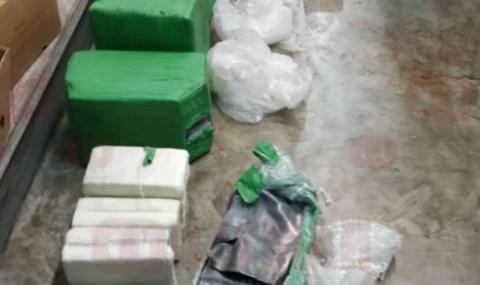 Откриха кокаин за 10 млн. лева в склад в Бургас - 1