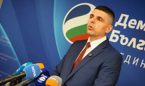 Ивайло Мирчев: Военният министър трябва да каже кои български политици според него са участвали в иранска хибридна атака - 1