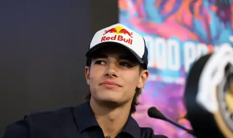 Nikola Tsolov makes excellent debut in Formula 2  - 1