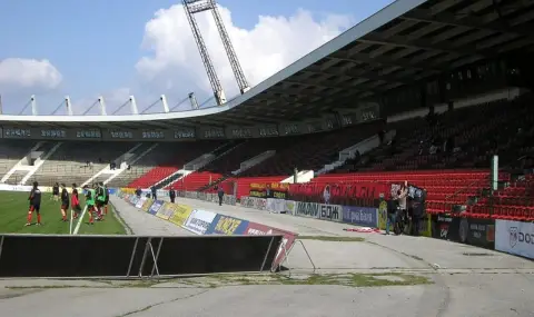 Радост в "Надежда": Започва ремонт - 1