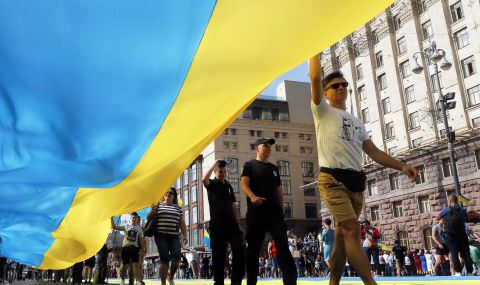 Украйна няма да закрива повече канали - 1