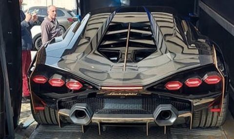 Българин си купи едно от най-редките Lamborghini-та в света - 1