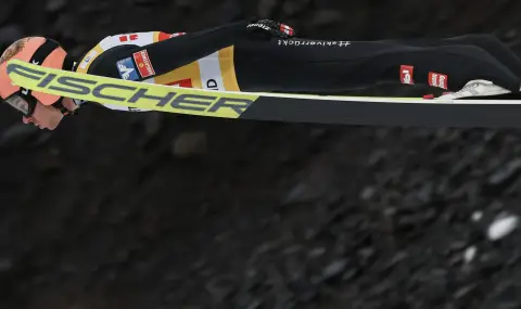 Щефан Крафт взе третата си СК в ски скоковете - 1
