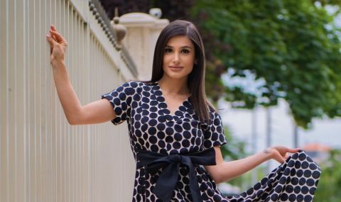 Александра от "Ергенът" си хвана младо гадже - 1