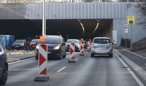 След 7 месеца и срещу 10 млн. лева: Пускат движението през тунел "Люлин"  - 1