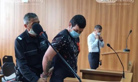 Убиецът от Кючука: Убих баба Виолета защото обиди майка ми, душих я с ръкавите - 1