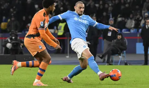 Наполи излезе начело в Серия А след категоричен успех над Аталанта - 1