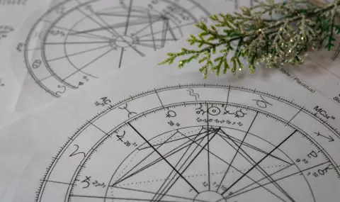 Месечен хороскоп за декември 2025 г.  - 1