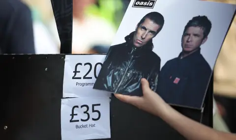 „Оейзис“ са изнесли „най-земетръсното“ шоу в света за последните 20 години - 1