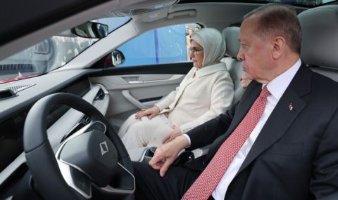 Peджeп Taйип Epдoгaн официално стана първият собственик на Togg - 1