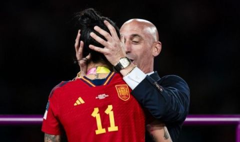 Скандалите в националния отбор на Испания не спират, Ермосо с нови нападки към федерацията - 1
