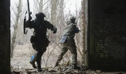 Киев: Украински ракетни удари са убили до 60 руски войници в Херсон - 1