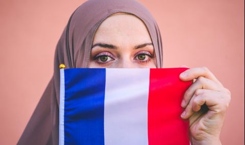 Франция върна 51 свои граждани от лагерите на ИДИЛ в Сирия - 1