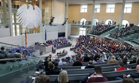 Германският парламент прие резолюция в подкрепа на Северна Македония - 1