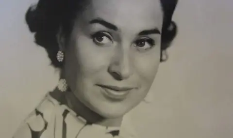 Днес изпращаме Маргрeт Николова - глас-епоха на българската естрада!  - 1