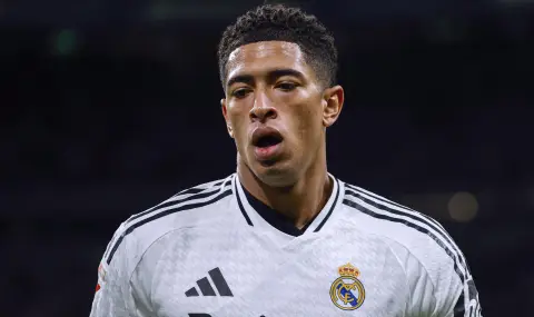 Джуд Белингам разпуска с купони на Ибиса - СНИМКА - 1