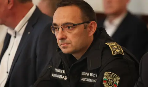 Комисар Джартов за пожара в Илинденци: Продължаваме да работим по два фронта– северния и източния - 1