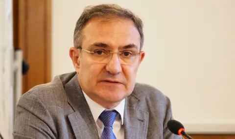 Министър Борислав Гуцанов пред ФАКТИ: Трябва да се носи наказателна отговорност за нелегалните домове - 1