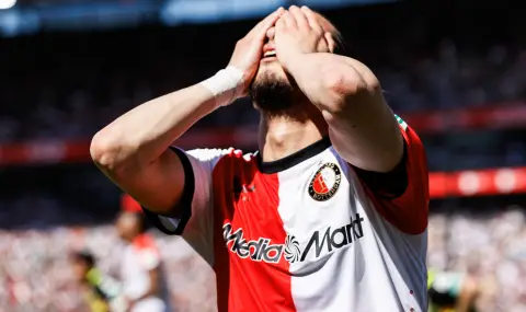 ПСВ с голям обрат срещу Фейенорд в Нидерландия - 1