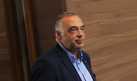 Антон Кутев става съветник на президента по парламентарната дейност - 1