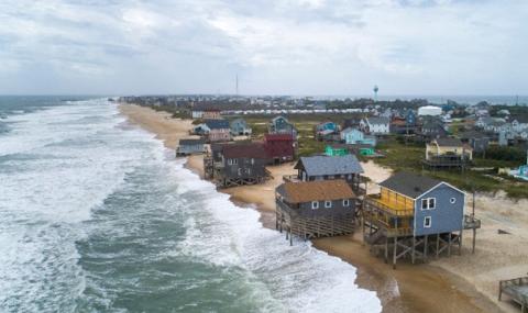 Два урагана застрашават Карибския басейн и Мексиканския залив - 1