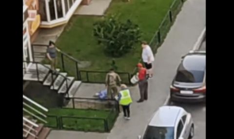 Руски войник, завърнал се от фронта, преби брутално жена на улицата - 1
