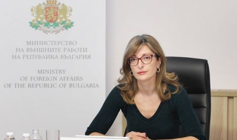 Захариева: Изборът на дата за изборите е недоглеждане от страна на Радев - 1