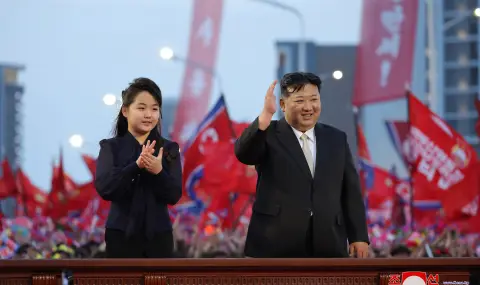 Ким Чен Ун е затвърдил статута на дъщеря си като приемник на поста - 1