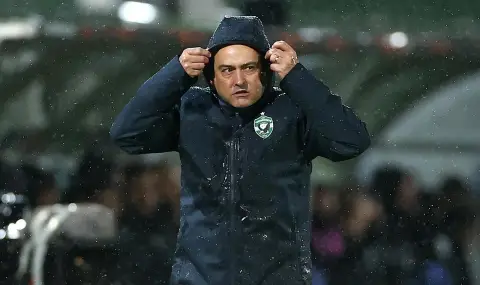 Лудогорец официално се раздели с треньора - 1