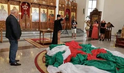 Захари Карабашлиев: Националното знаме бе захвърлено като мръсно пране - 1