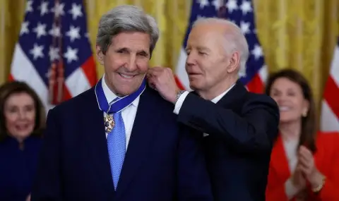 Джо Байдън връчи „Медала на свободата“ на 19 видни личности ВИДЕО