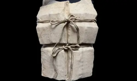 Спасителна жилетка, носена на „Титаник”, беше продадена за близо 1 милион долара (СНИМКИ) - 1