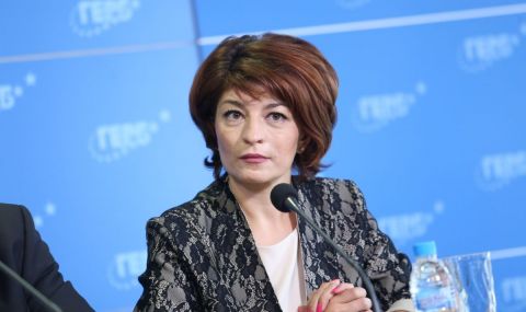 Десислава Атанасова: Време е за надпартийно обединение на патриоти - 1