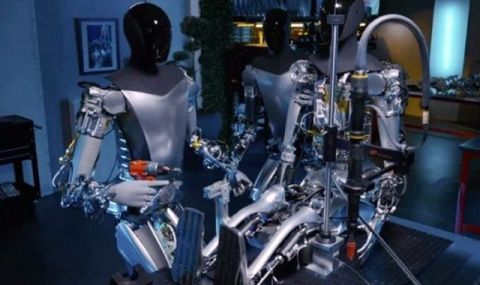 Илон Мъск показа как роботи сглобяват роботи (ВИДЕО) - 1