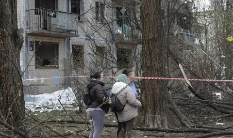Украински дрон удари жилищен блок в Москва дни преди парада на 9 май