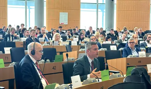 Вигенин: Необходимо е създаването на нова Европейска агенция за изкуствения интелект - 1