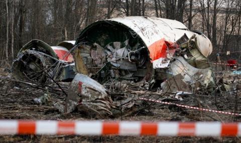 Следи от взрив в самолета на Качински (ВИДЕО) - 1