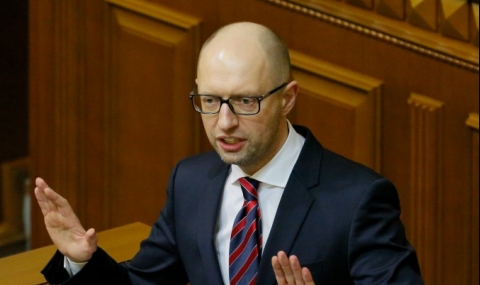 Премиерът на Украйна подаде оставка - 1