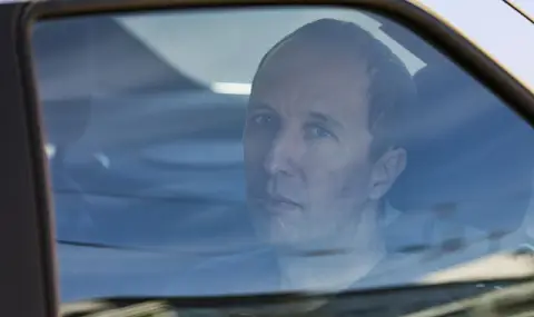 Американецът Джоузеф Тейтър е бил изписан от психиатричната клиника и е напуснал Русия - 1