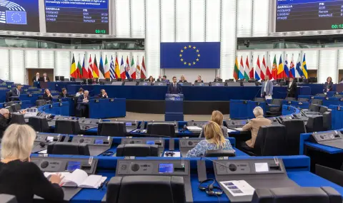 Европейският парламент обсъжда мерки срещу жилищната криза в ЕС - 1