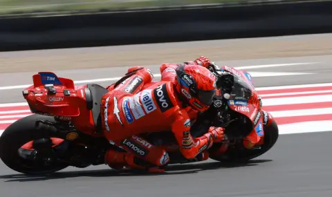 Марк Маркес с нова травма на ключицата след инцидент в Индонезия - 1