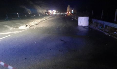 Русинова за инцидента: Бордюрът там е висок, изхвърля автомобили като трамплин - 1