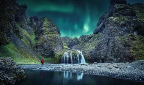 Because of influencers: an influx of selfie tourists in Iceland  - 1