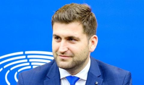 Андрей Новаков предупреди: Европейският парламент не реди кабинети - 1